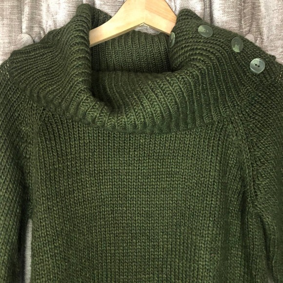 Paraphrase Cropped Short Sleeve Turtleneck Cowlneck Sweater Size Medium - Picture 2 of 15